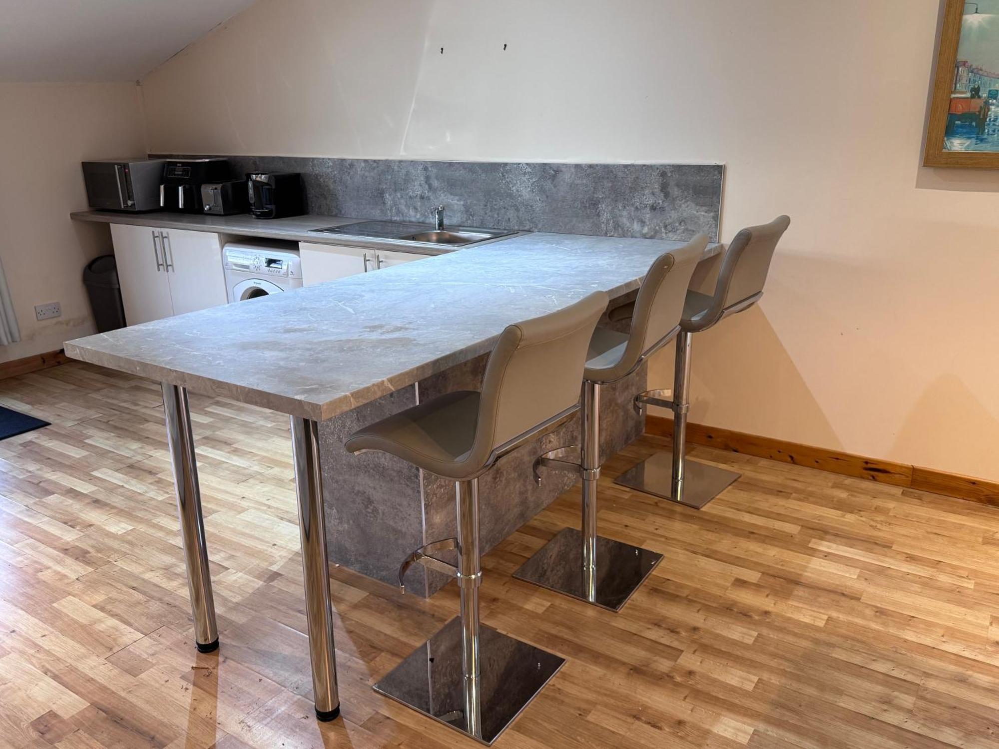 Langside Apartments Newhouse Esterno foto